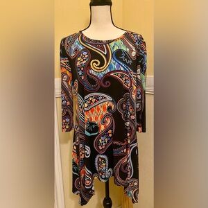 LBISSE Paisley-Print Black Women's Tunic Top; Excellent condition; Size large.